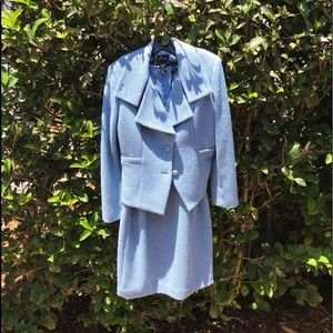 Sleeveless dress with matching jacket